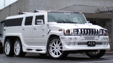 Hummer H2 Ultimate Six finns nu när man tycker att större är bättre!