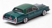 Cadillac Fleetwood Brougham i skala 1/43 är en designmässig fullträff